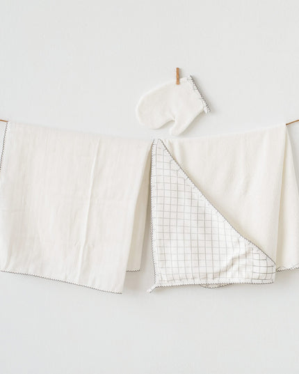 GREY-3 PCS SET TOWEL MUSLIN SET  ANIMAL NATURE-AC9628