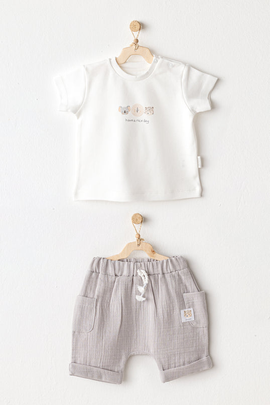 Grey Shorts Happy Animals Outfit