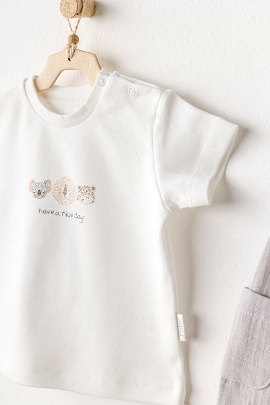 Grey Shorts Happy Animals Outfit