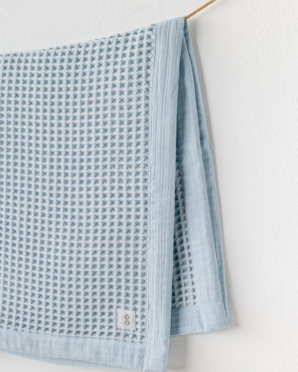 kidsatelier-andywawa-Light-Blue-Pike-Home-Blanket