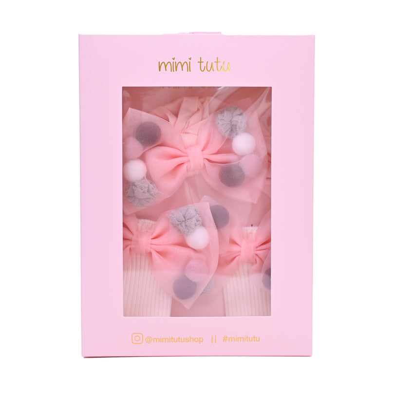 Pink Bow and Multicolored Accent Gift Set