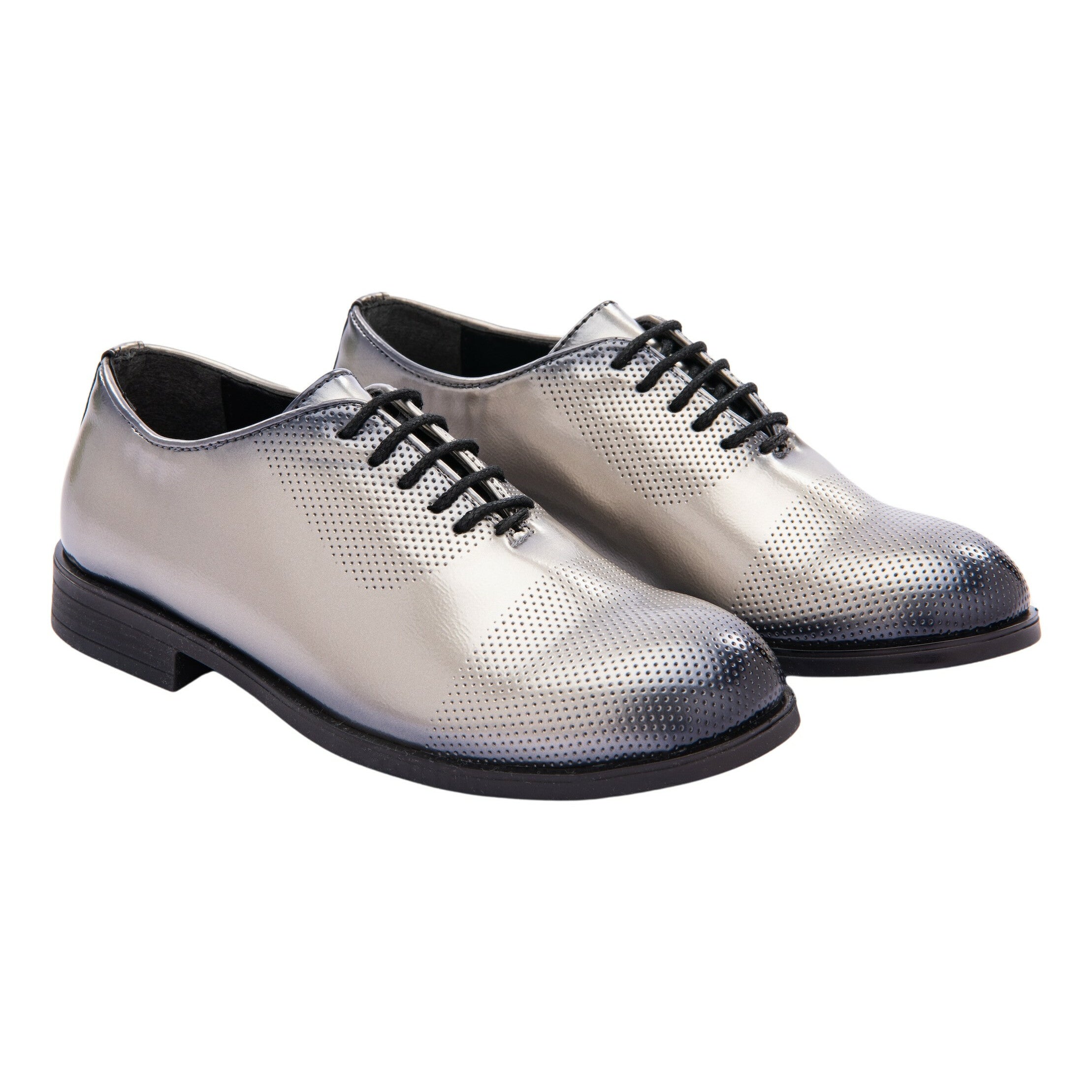 Closed lace shoes deals