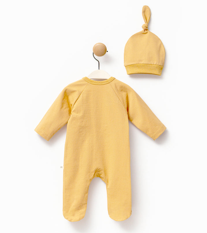 kids-atelier-moi-noi-baby-boy-yellow-tractor-graphic-babygrow-hat-mnb1130