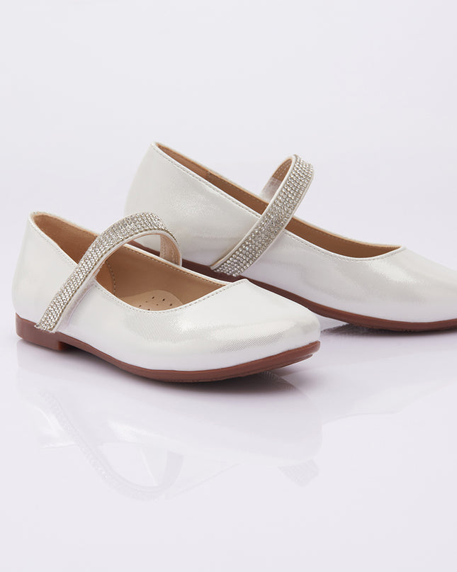 PERLA-V91B-SATIN WHITE-RHINESTONE STRAP FLATS