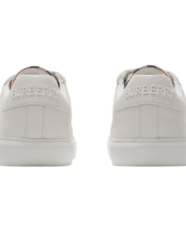 Burberry-SAND IP CHECK-8089736-C:K1- NOAH:128343:B9368