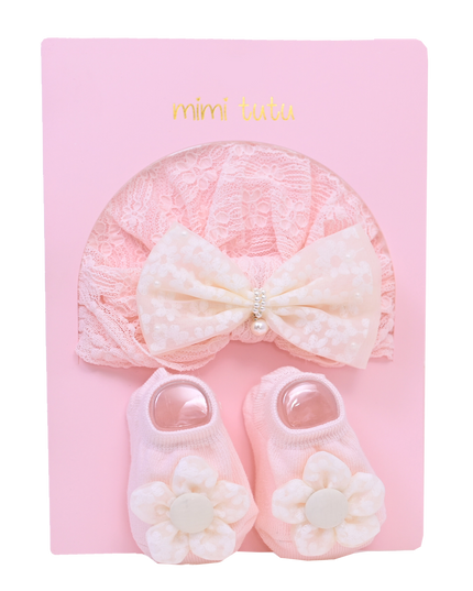 Pink and Ivory Flower Gift Set
