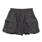 Color Black