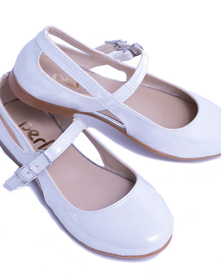 PERLA-V07F-WHITE-CUT OUT FLATS