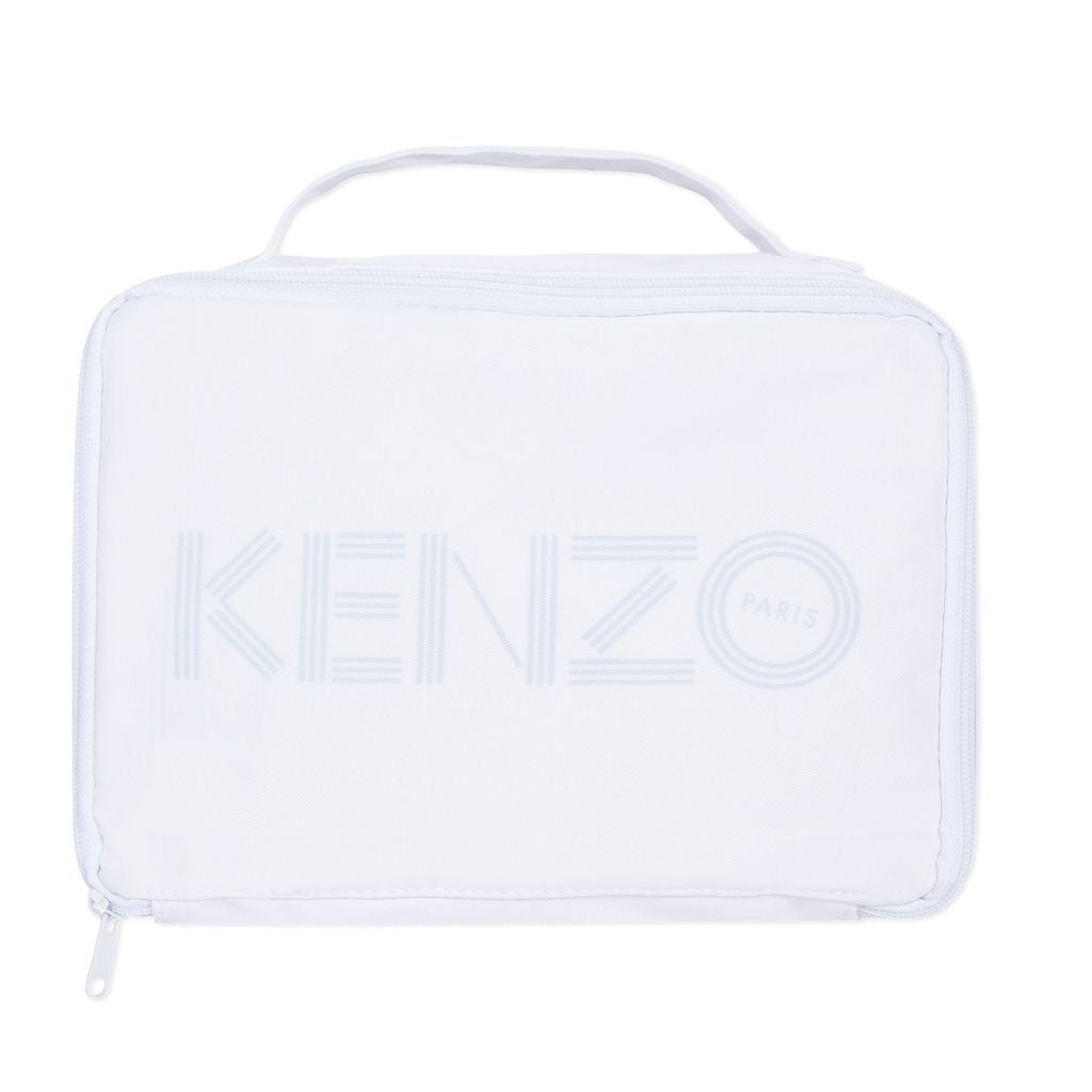 kenzo-blue-gray-baby-welcome-accessory-set-kp99033-42