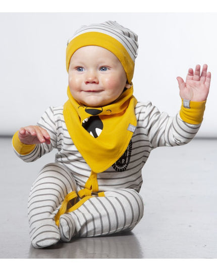 deux-par-deux-gray-mommys-boy-hat-and-bib-set-b30cc-234