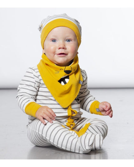 deux-par-deux-gray-mommys-boy-hat-and-bib-set-b30cc-234