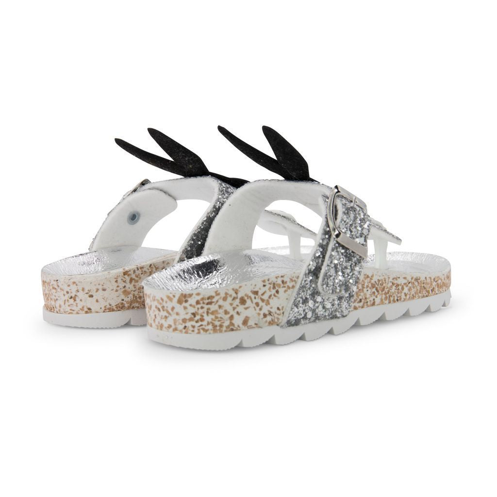master-of-arts-silver-bugs-bunny-sandals-mltjs04-mj8x