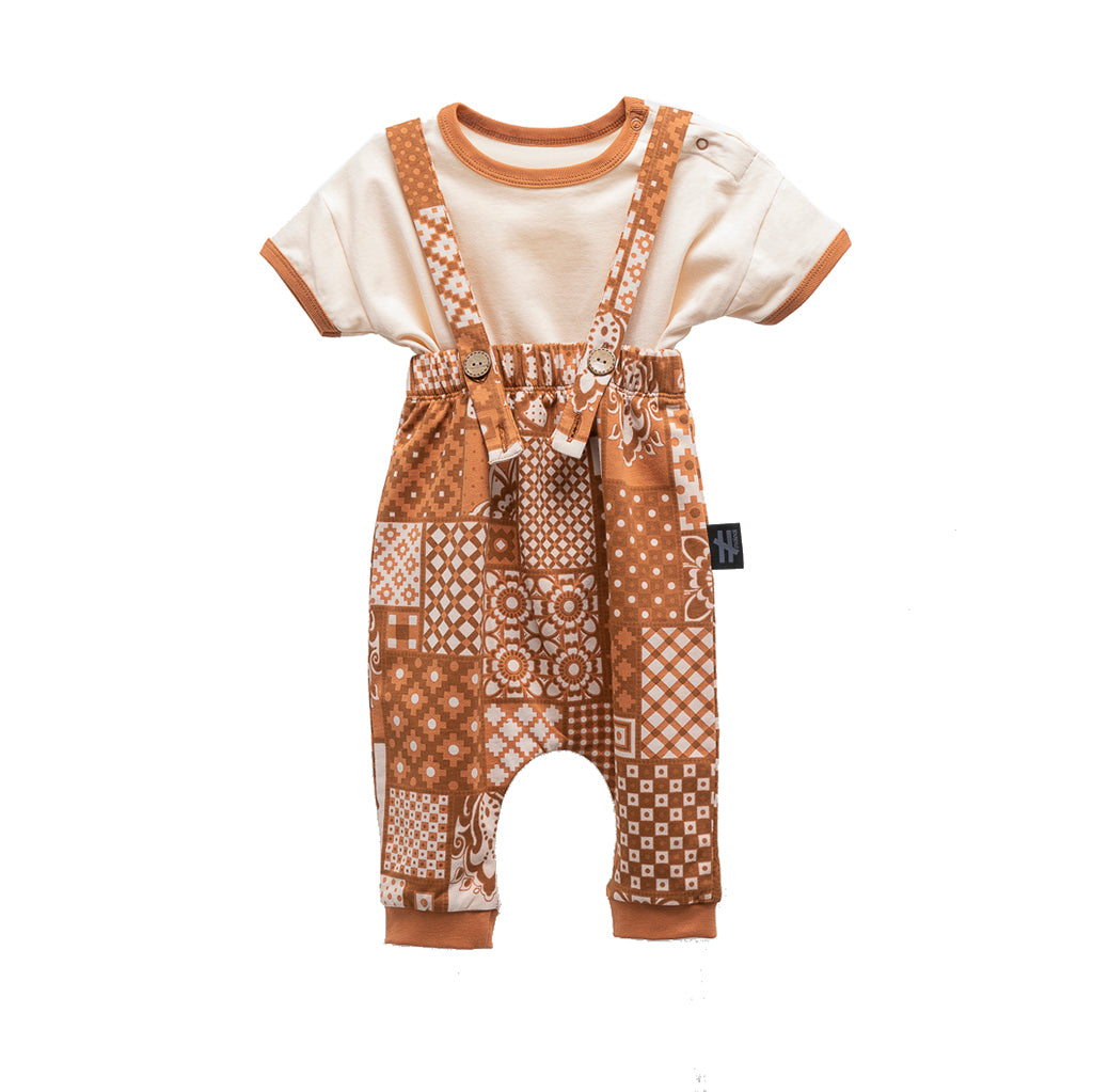 Cinnamon Mosaic Overalls Outfit