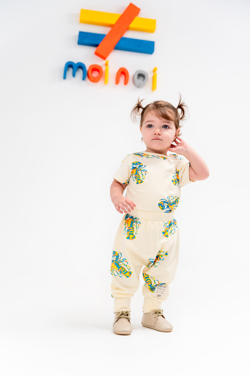 kids-atelier-moi-noi-gender-neutral-baby-girl-boy-yellow-sand-castle-graphic-babysuit-outfit-mn6018-yellow