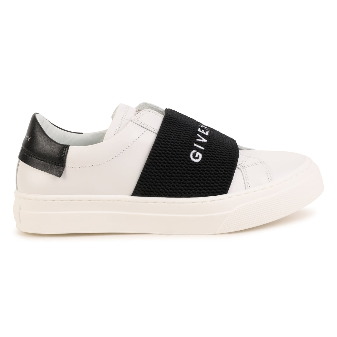givenchy-h29083-10p-kb-White & Black Logo Trainers