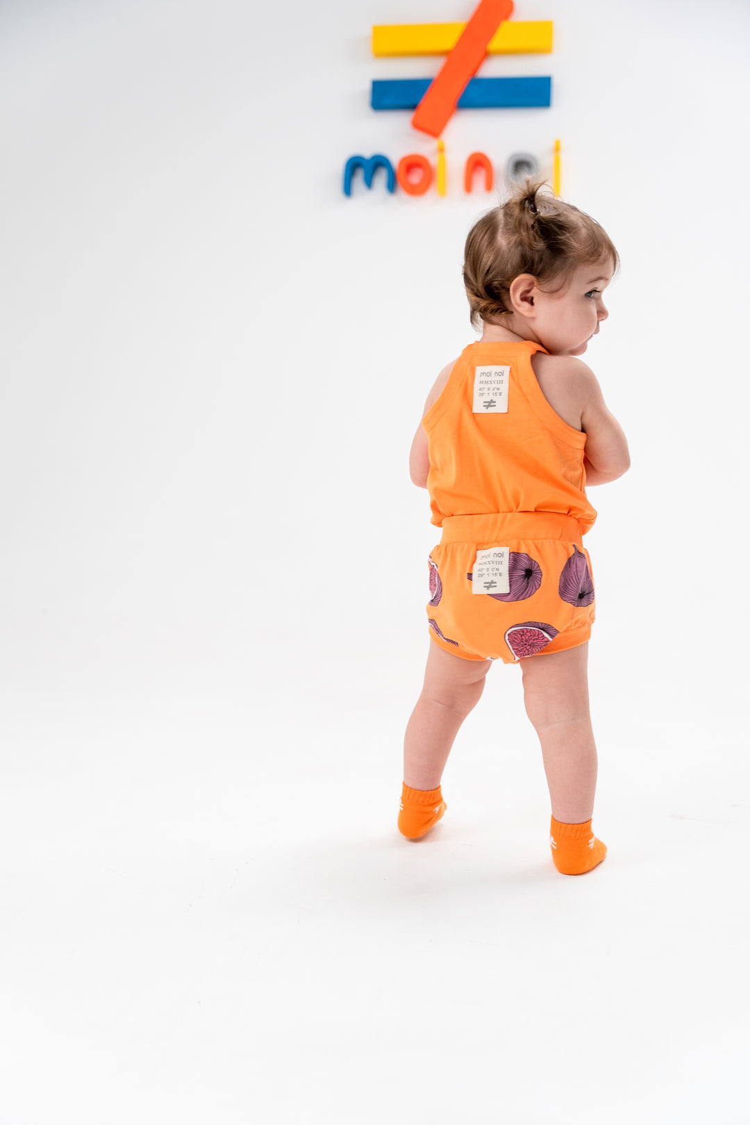 kids-atelier-moi-noi-baby-girl-orange-fig-graphic-sleeveless-babysuit-outfit-mn5164-orange