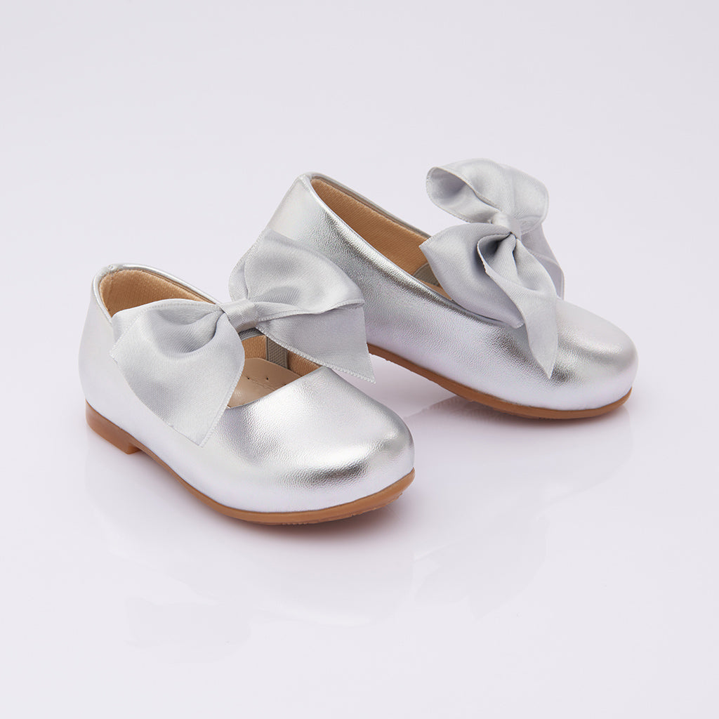 kids-atelier-perla-baby-girl-silver-satin-elastic-bow-flats-v103b-satin-silver