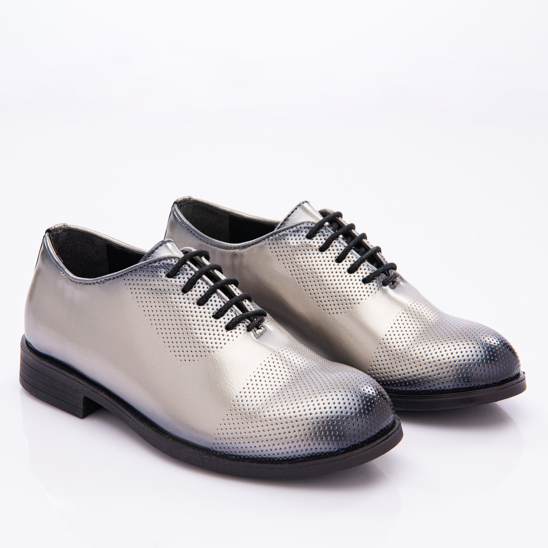 Closed best sale lace shoes