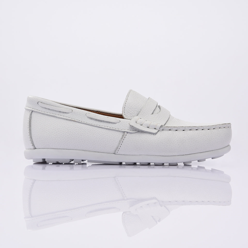 Kids hot sale white loafers